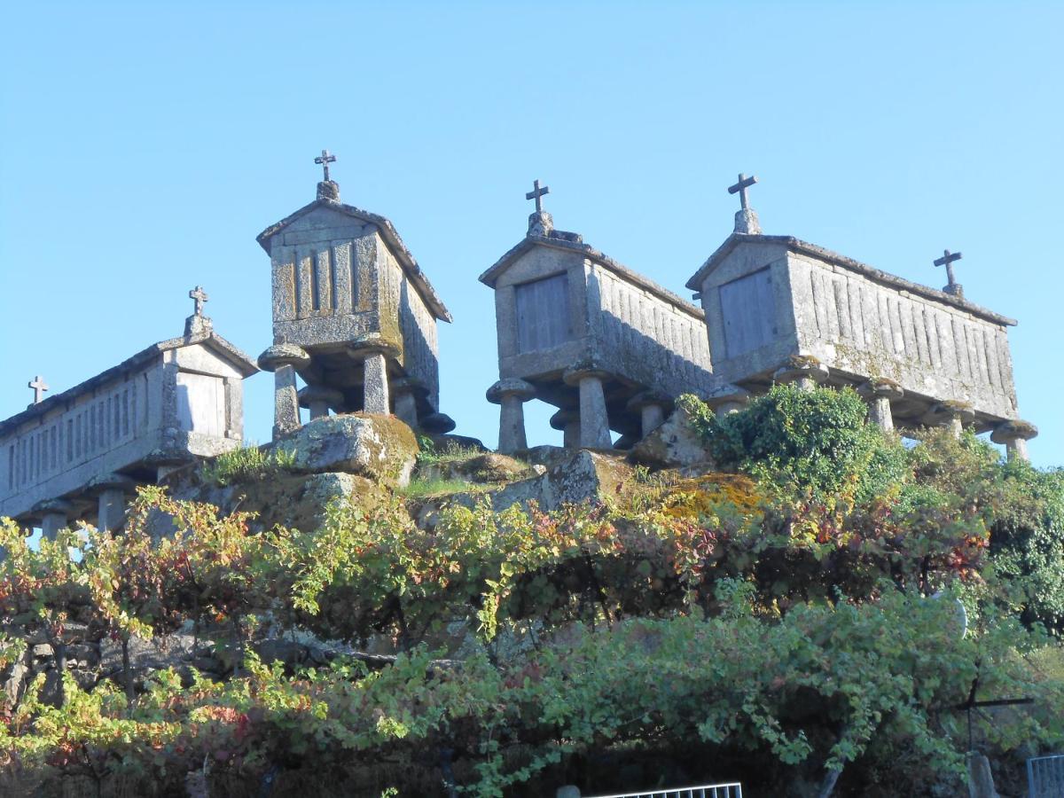 Casa Miraxurés Con Vistas A La Sierra Del Xurés * Ourense